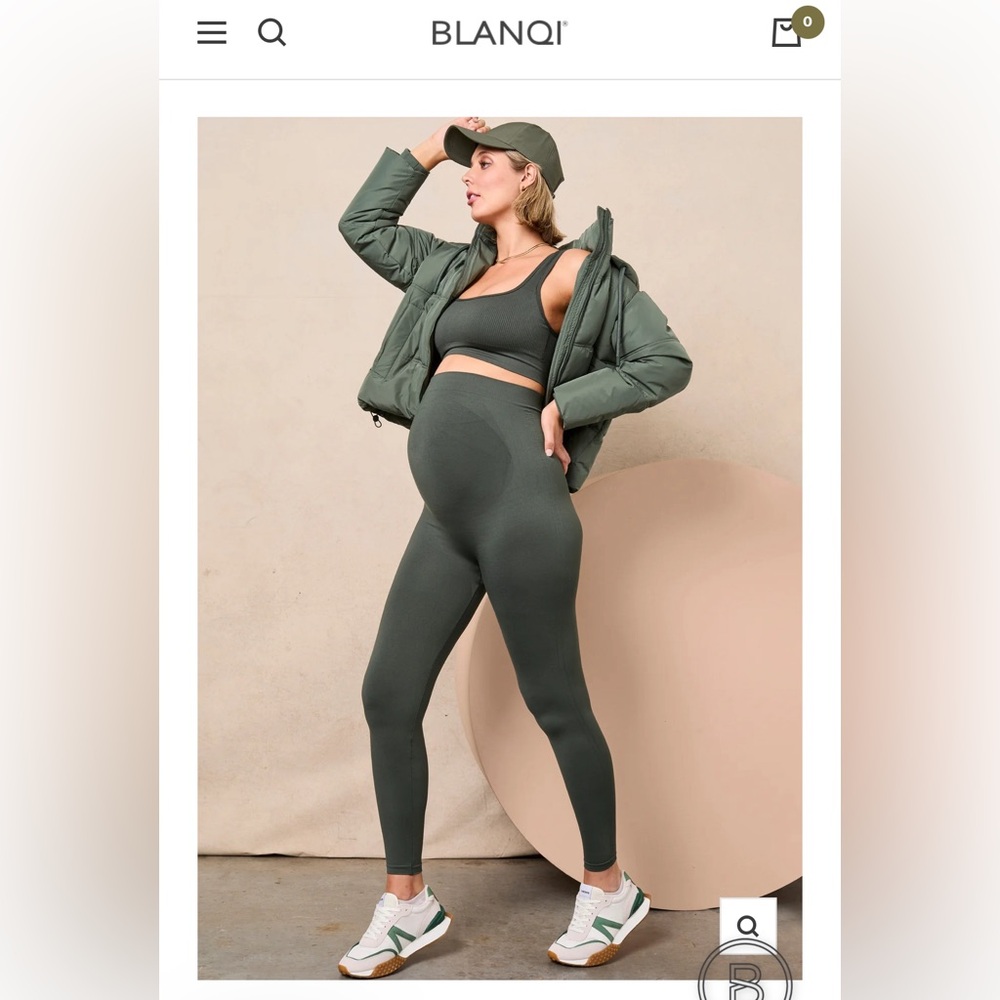 2 pairs of Blanqi Maternity Leggings size Large green and black